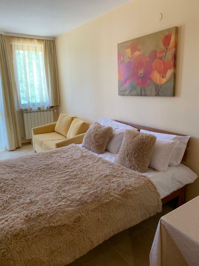 Studios-Villa Park Sv 보로베츠 외부 사진